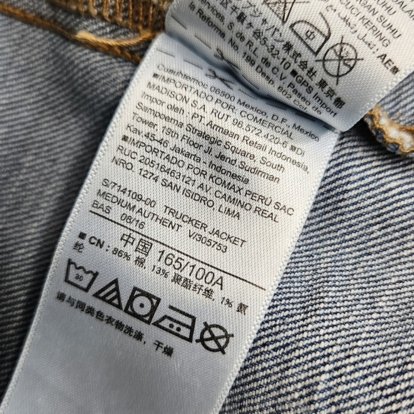 women's Old Navy trucker jacket size L - Picture 10 of 10